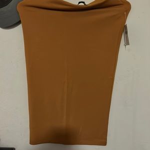 Forever gold passed the knees gold size small brand new with tags